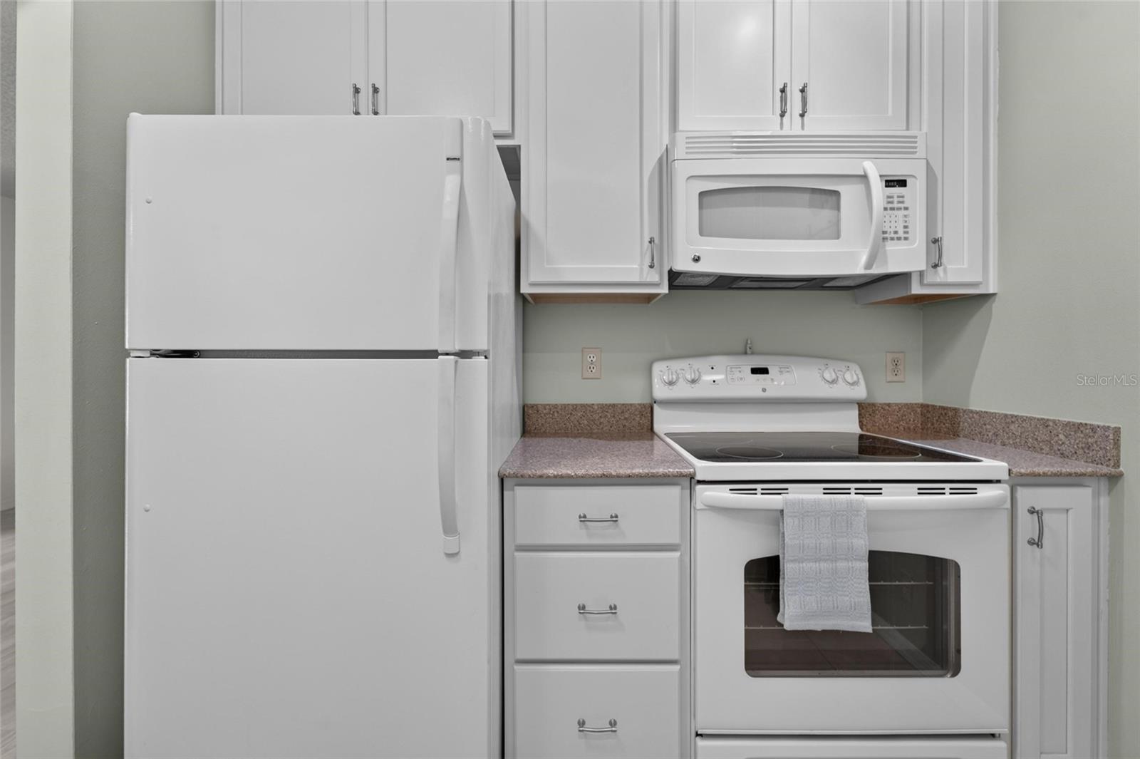 401 De Grasse Pl #21 Property Photo 13