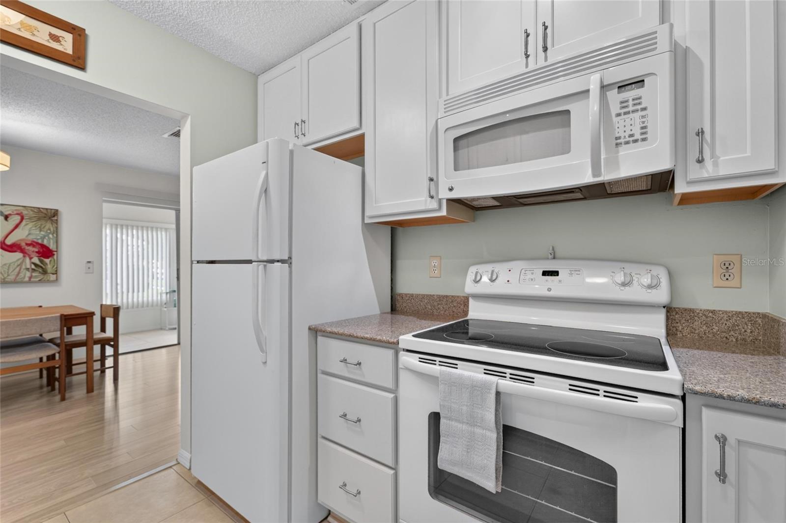 401 De Grasse Pl #21 Property Photo 14