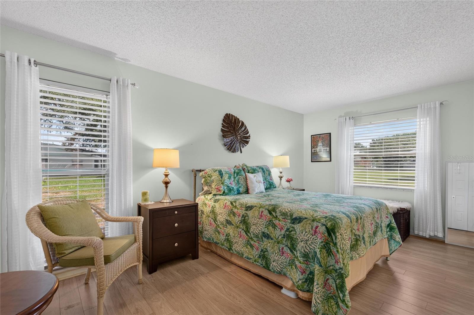 401 De Grasse Pl #21 Property Photo 18