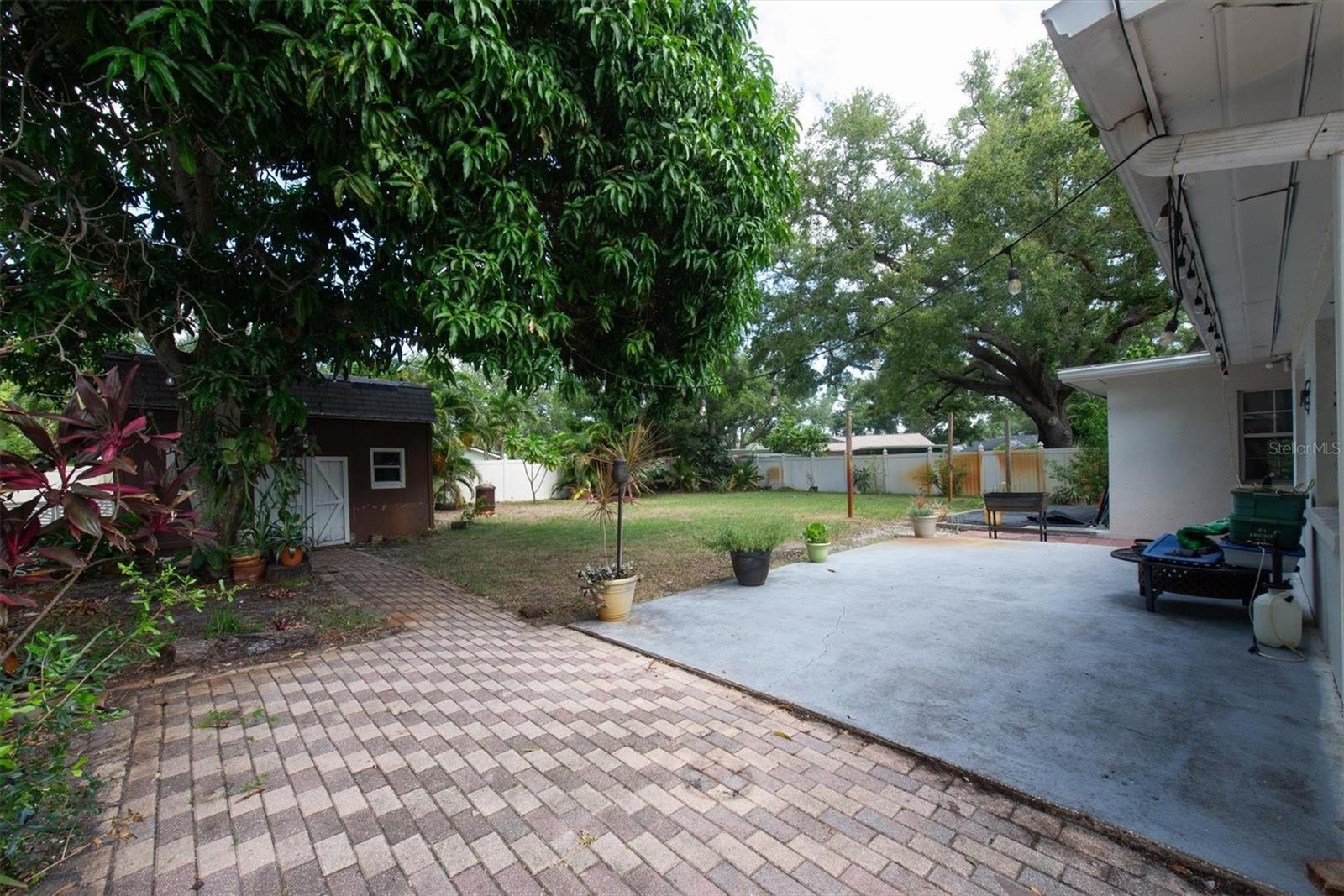 12812 Lake Dr Property Photo 33