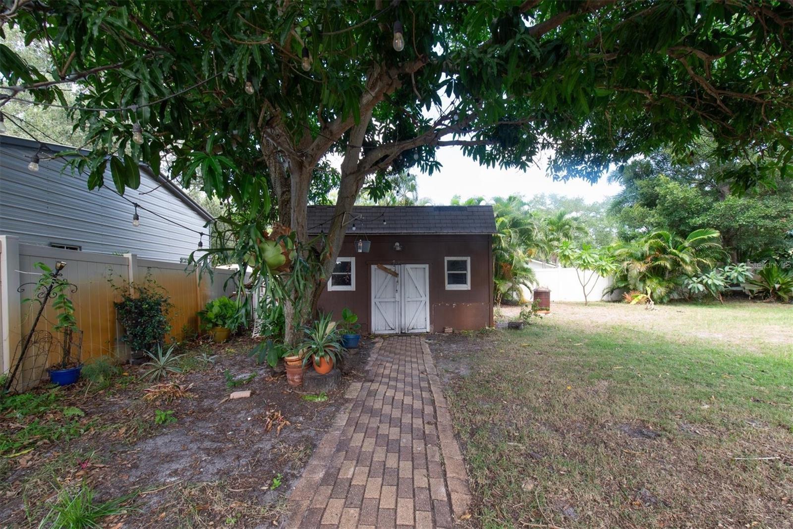 12812 Lake Dr Property Photo 34
