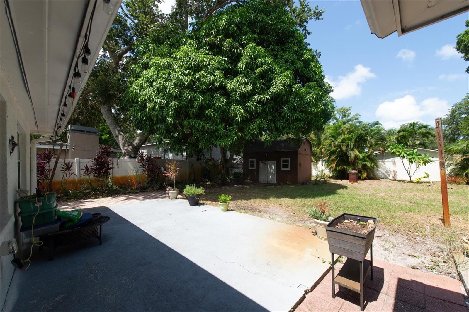12812 Lake Dr Property Photo 44