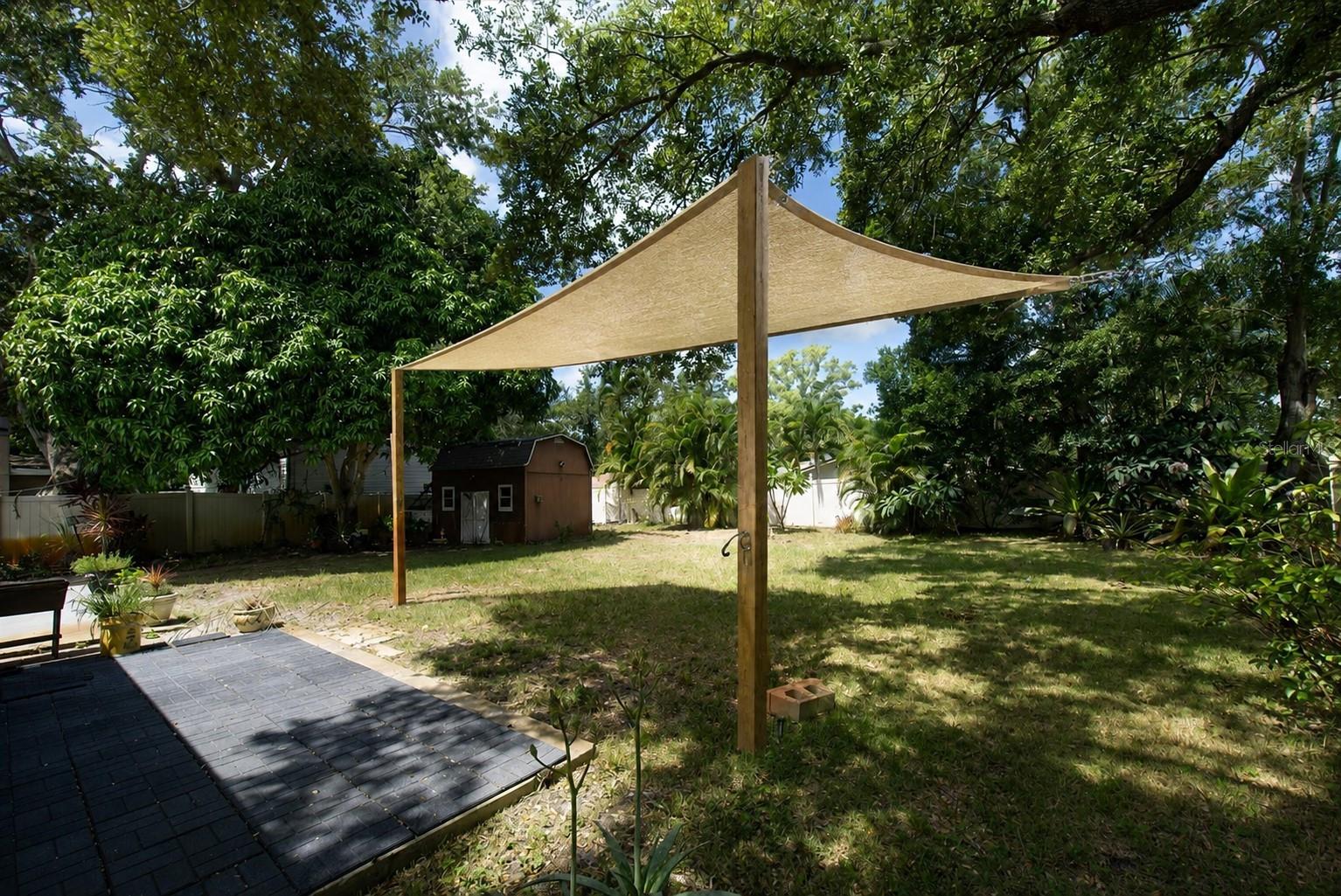 12812 Lake Dr Property Photo 45