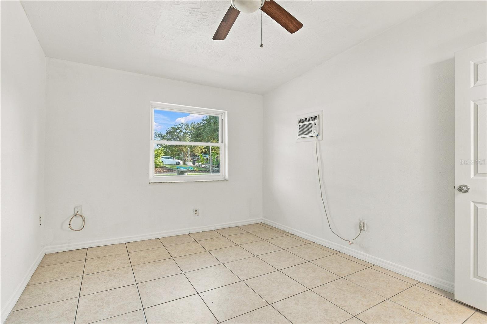1120 6th St N Property Photo 12