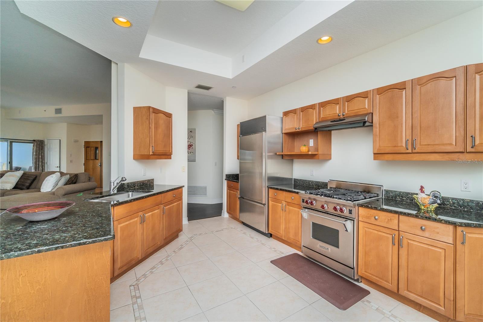 14 Somerset St #5c Property Photo 6
