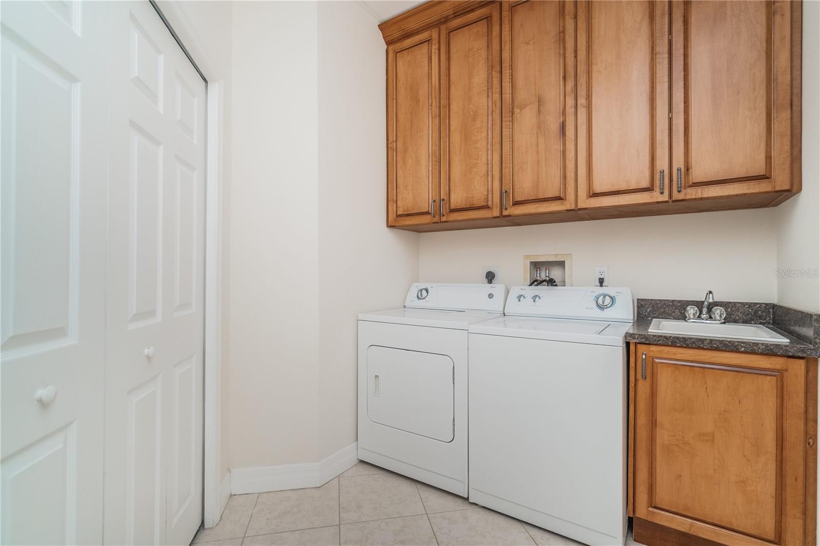 14 Somerset St #5c Property Photo 15