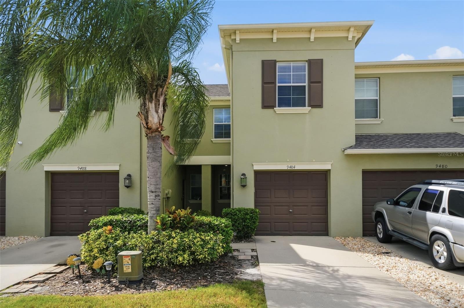 9484 Trumpet Vine Loop Property Photo 1