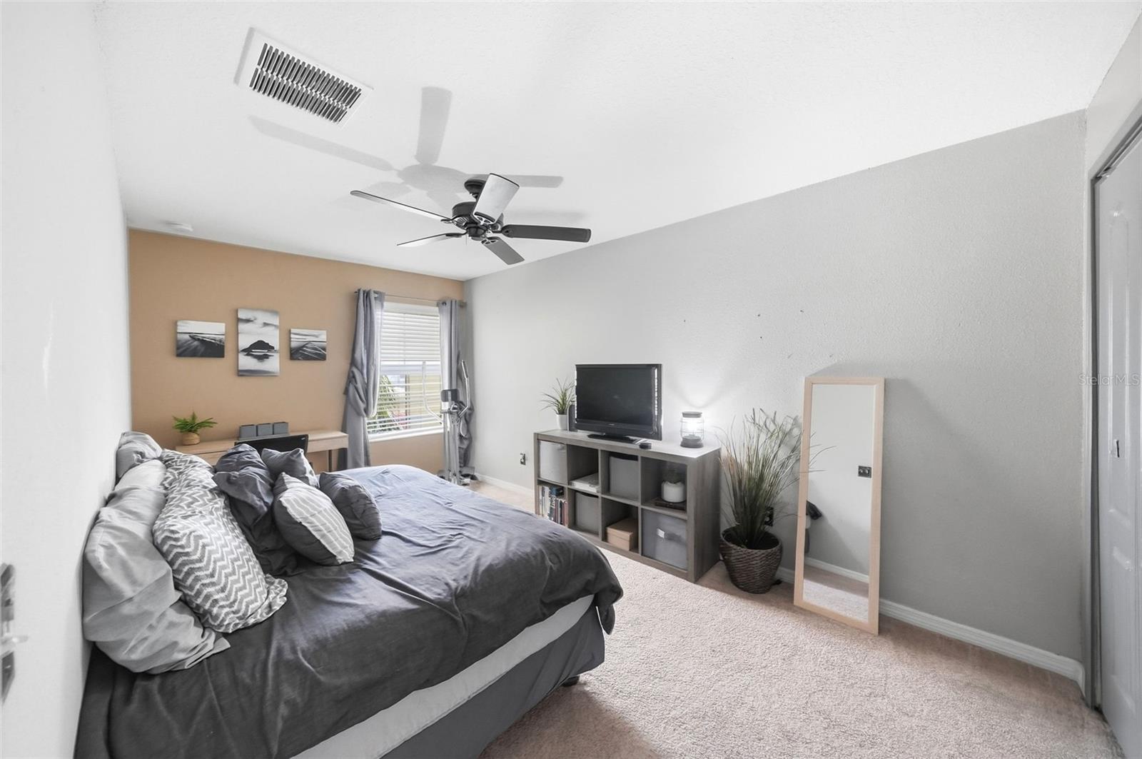 9484 Trumpet Vine Loop Property Photo 21