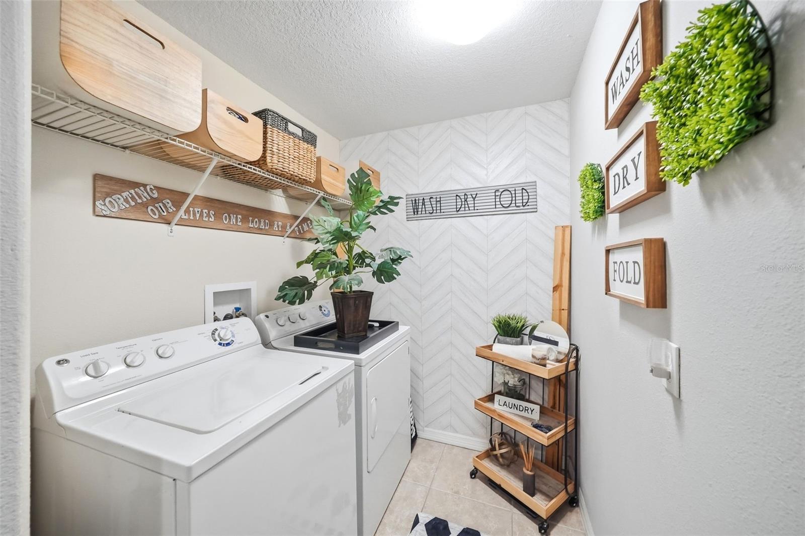 9484 Trumpet Vine Loop Property Photo 24