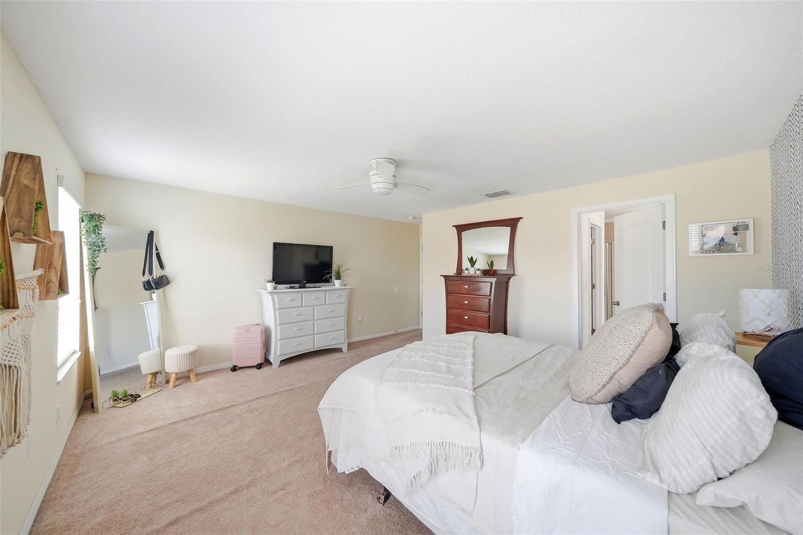 9484 Trumpet Vine Loop Property Photo 31