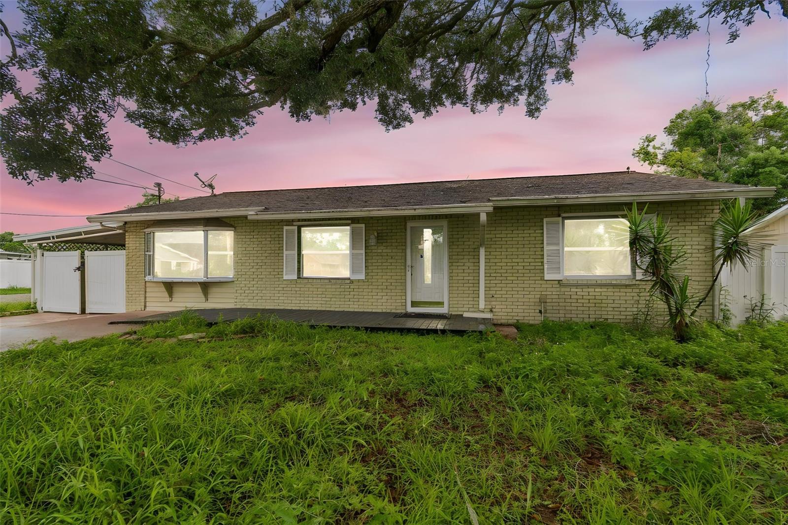 38621 North Ave Property Photo 1