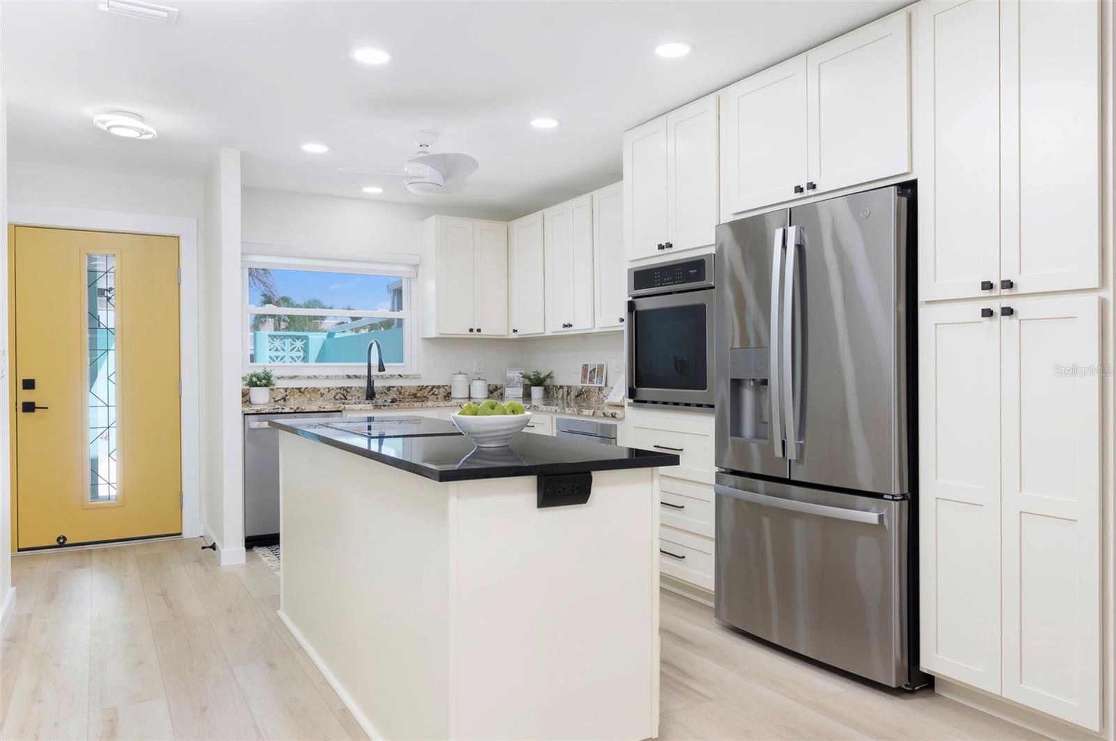 382 Boca Ciega Point Blvd S Property Photo 8