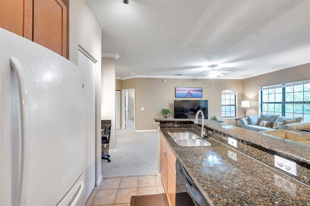 2279 Portofino Pl #20-202 Property Photo 11