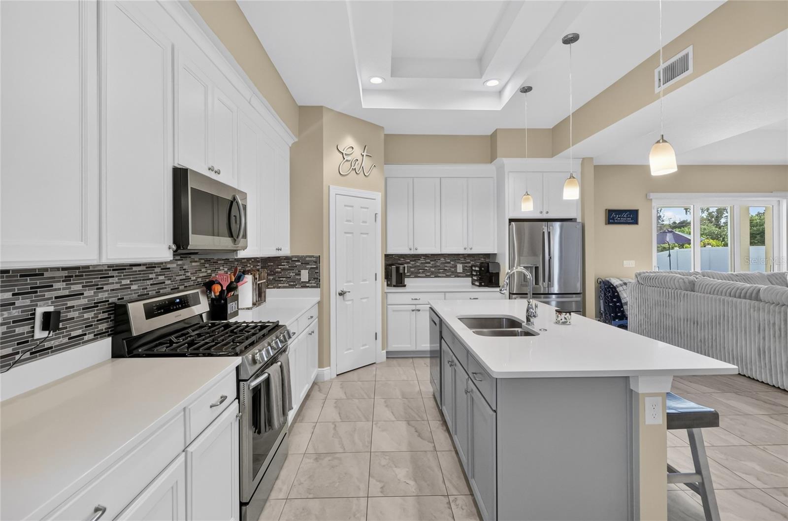 2985 Breezy Meadows Dr Property Photo 14
