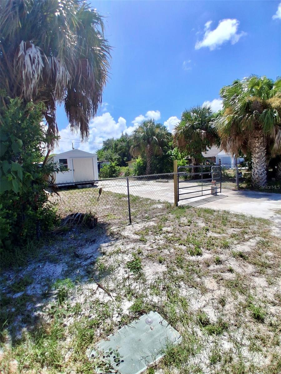 13020 Clermont St Property Photo 2