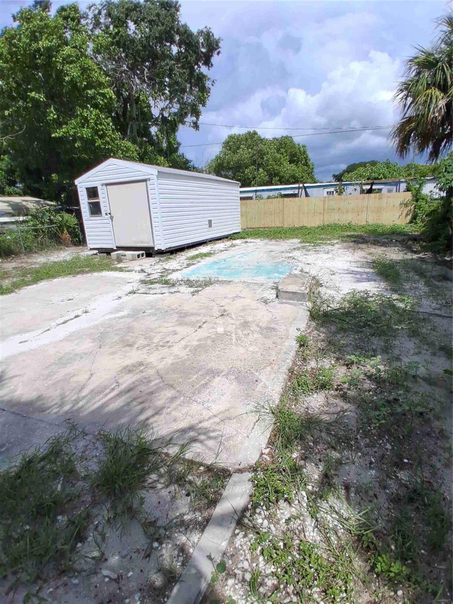 13020 Clermont St Property Photo 5