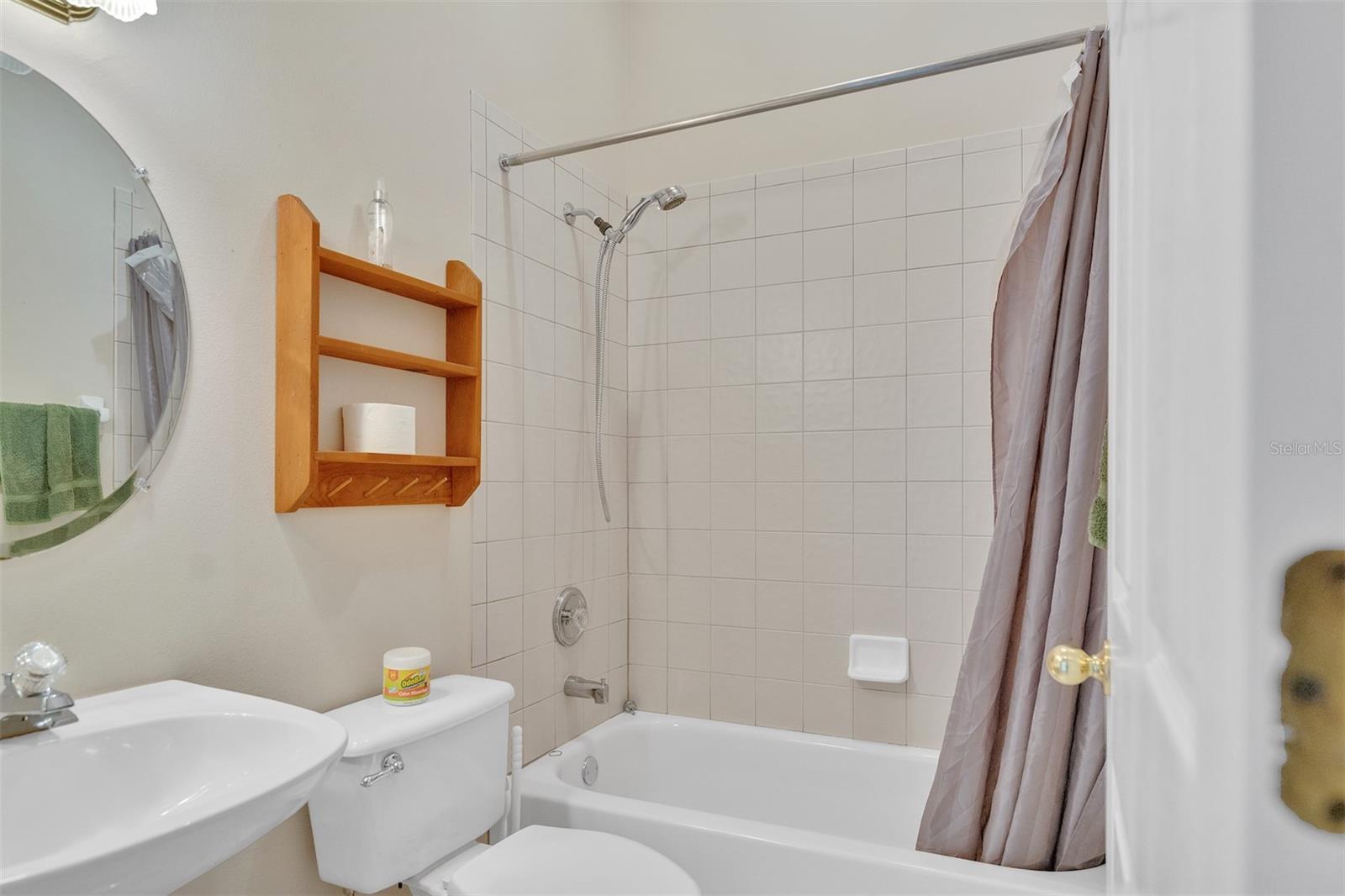 TB8540793 Property Photo 8