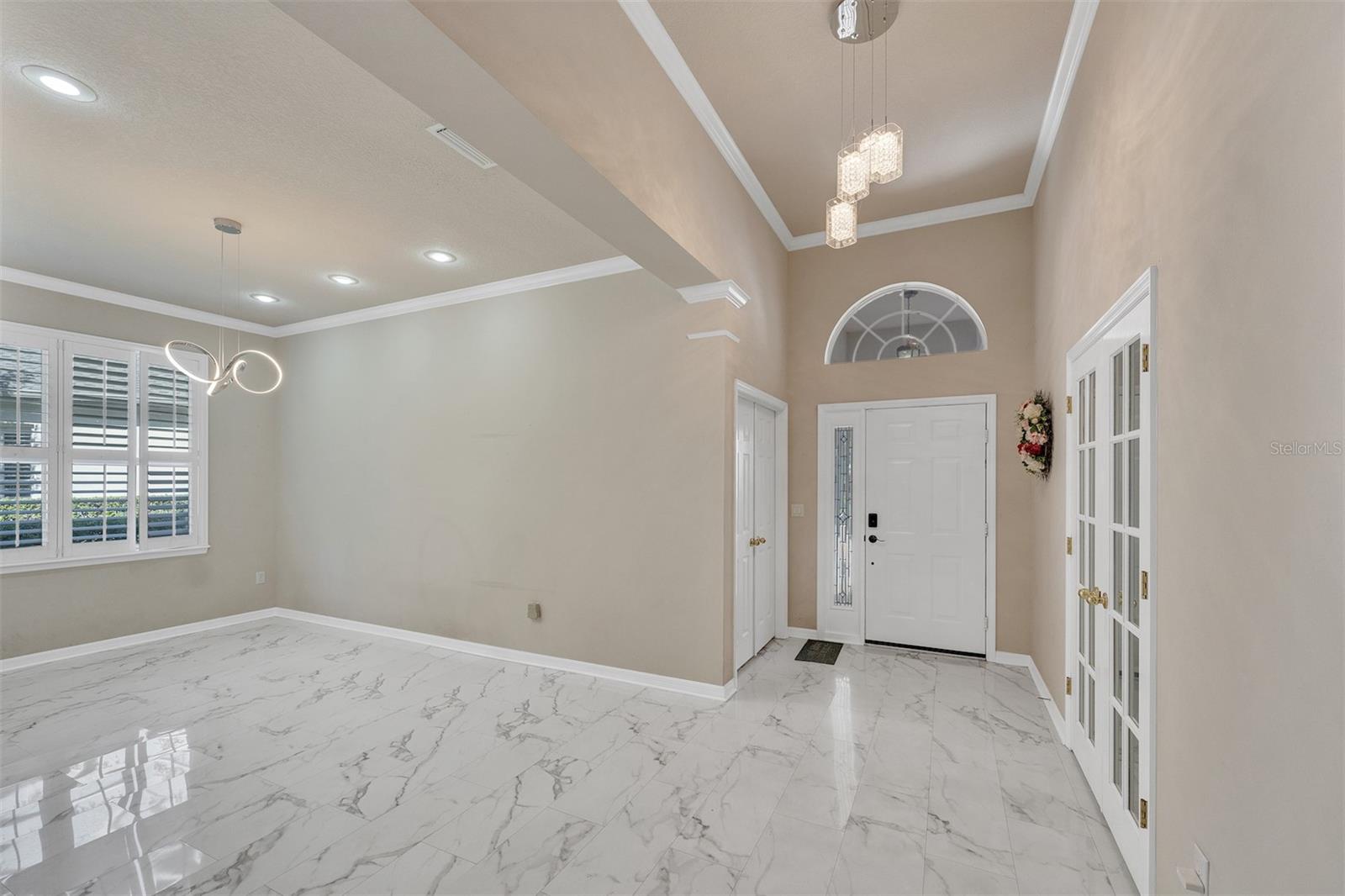 TB8540793 Property Photo 10