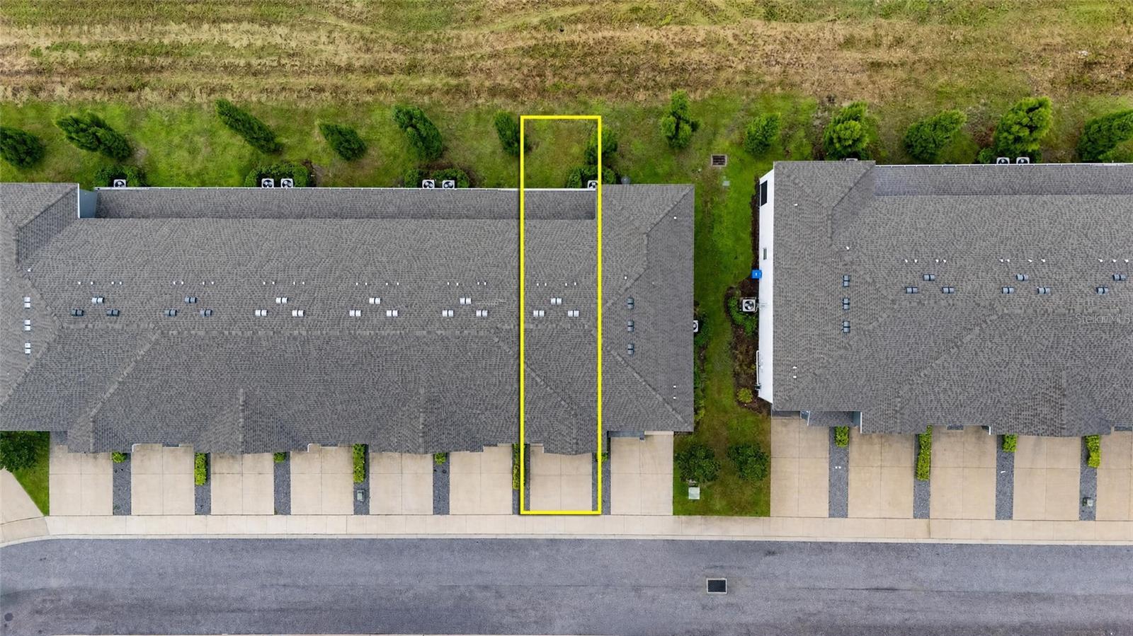 8669 Falling Blue Pl Property Photo 12