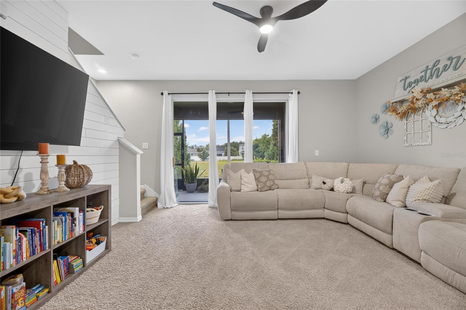 8669 Falling Blue Pl Property Photo 29