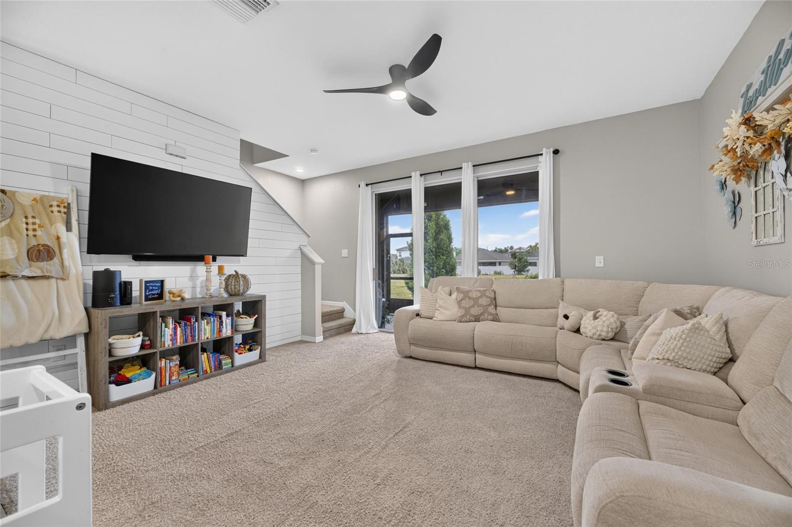 8669 Falling Blue Pl Property Photo 31