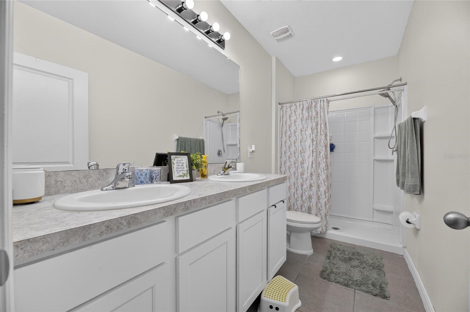8669 Falling Blue Pl Property Photo 48