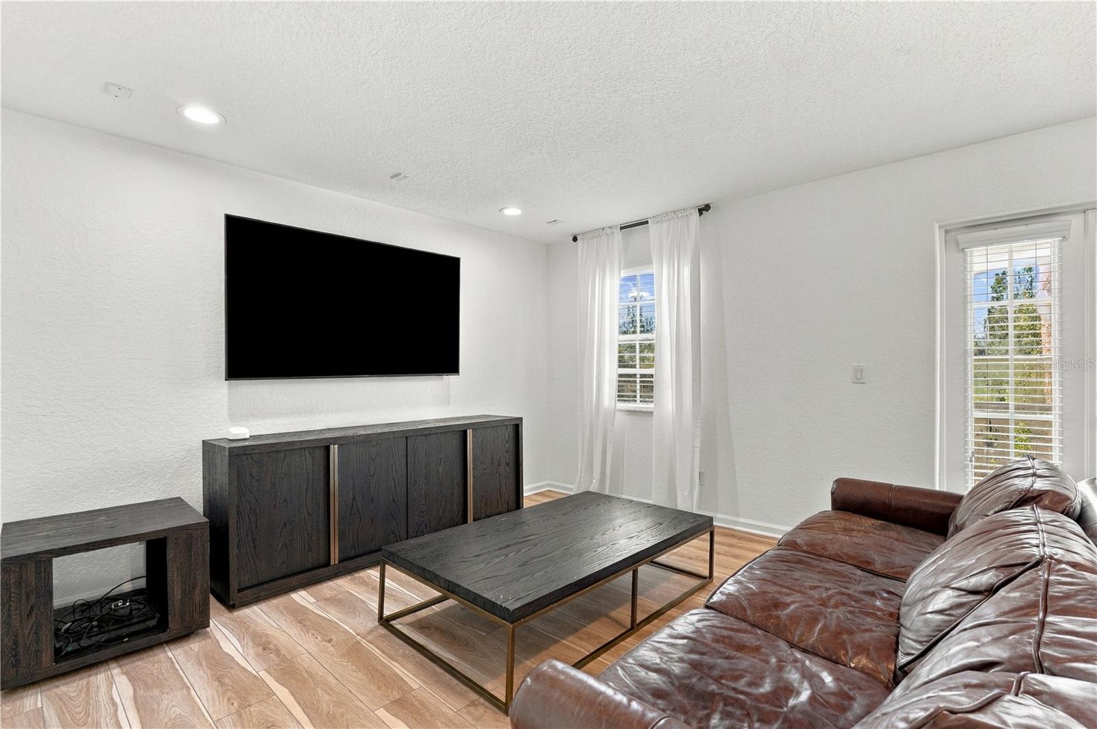 27245 Roseling Ct Property Photo 51