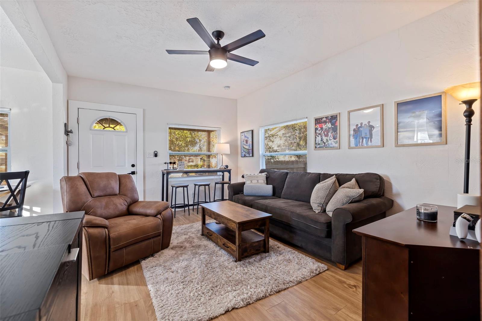 826 53rd Ter N Property Photo 6