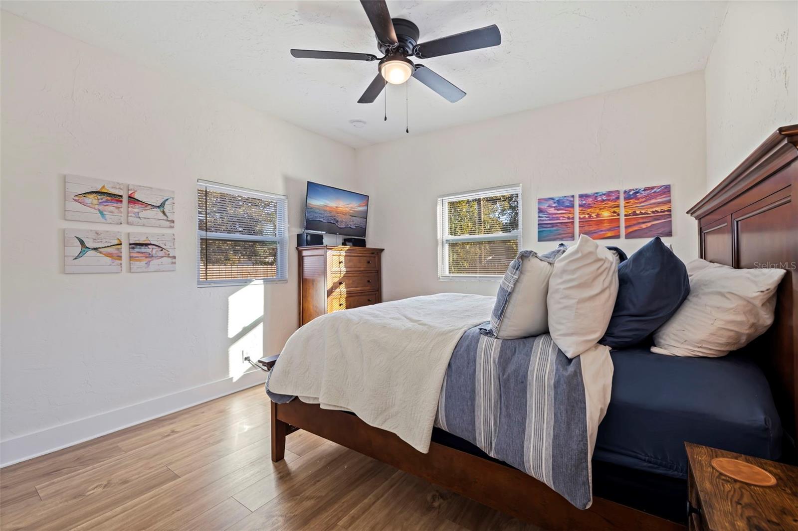826 53rd Ter N Property Photo 14