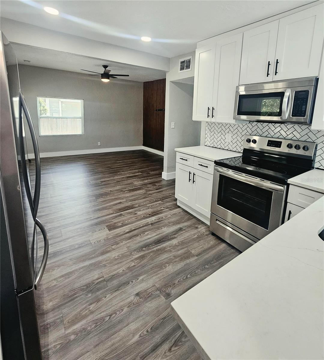 826 53rd Ter N Property Photo 21