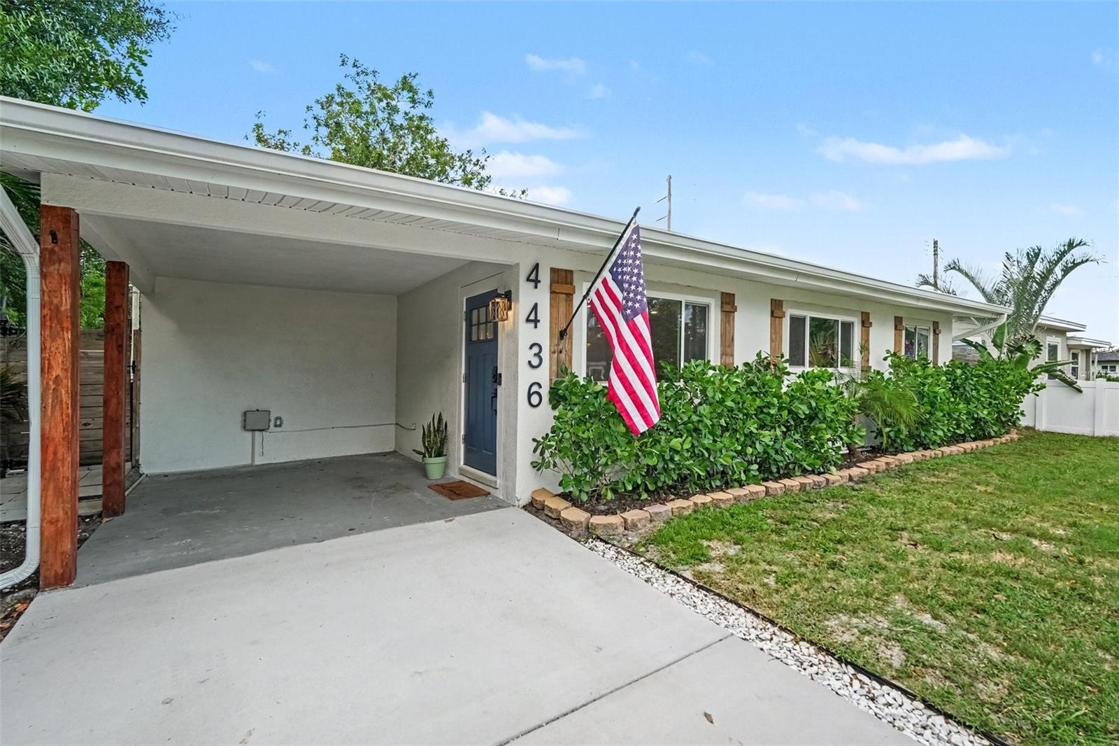4436 W TRILBY AVE Property Photo 1