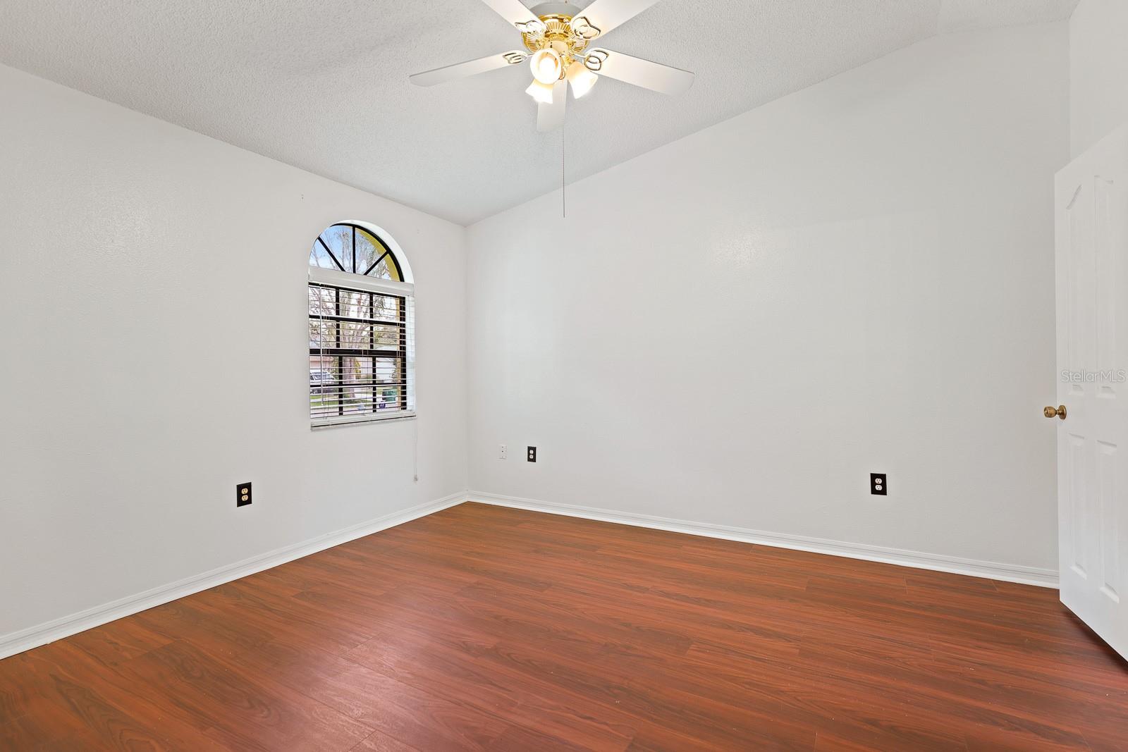 6346 Silver Oaks Dr Property Photo 13