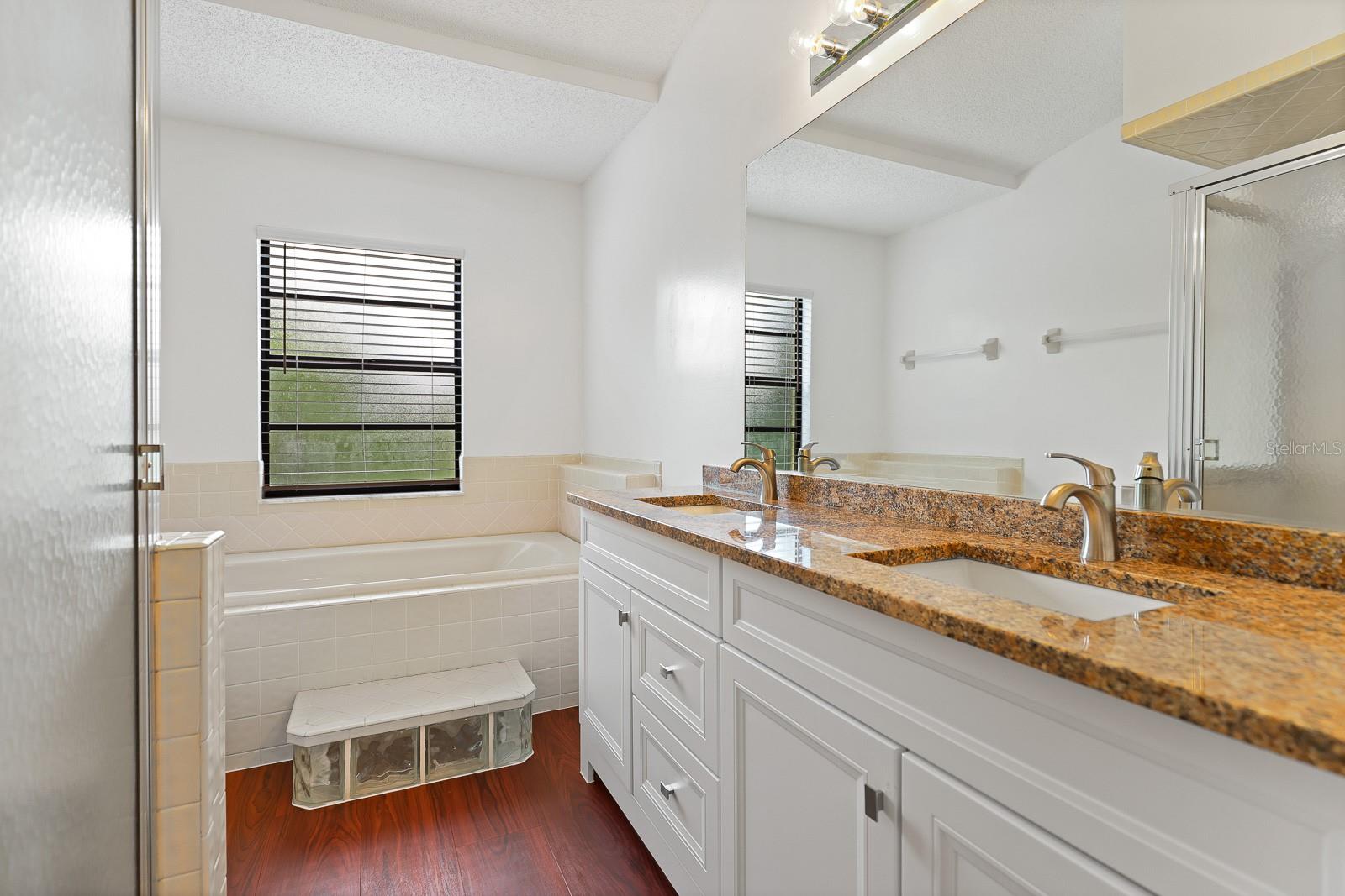 6346 Silver Oaks Dr Property Photo 16
