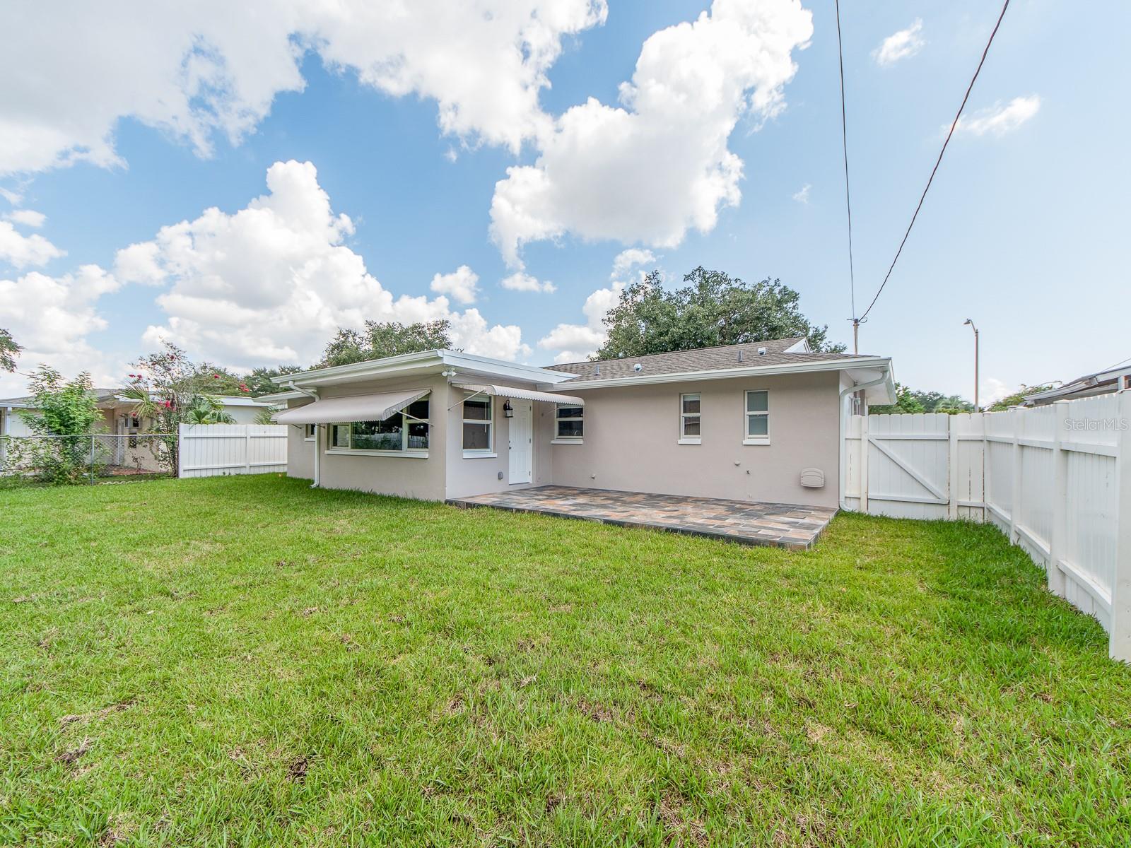 682 Druid Park Dr W Property Photo 25