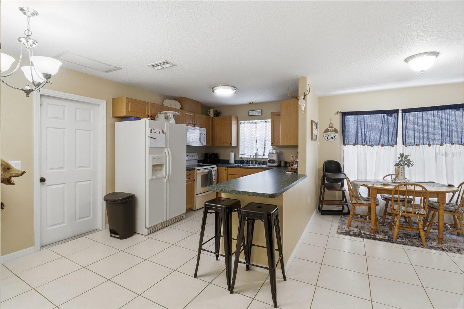 9878 Riverwood Dr Property Photo 9