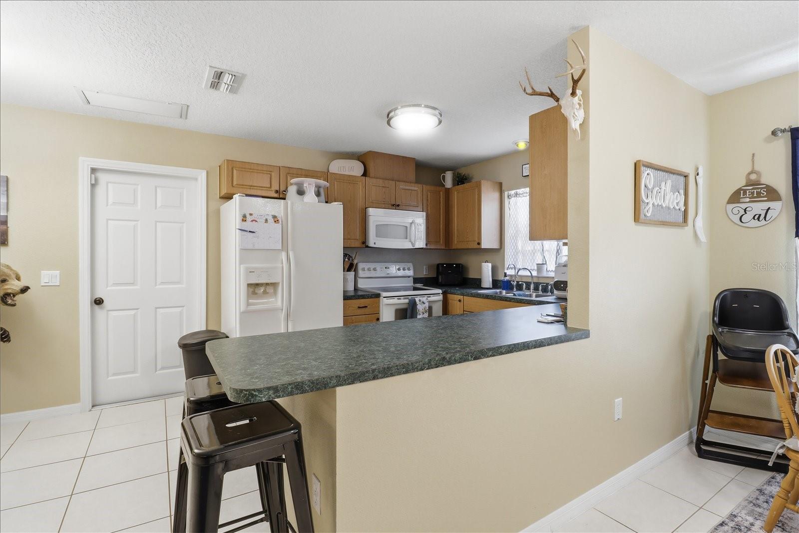 9878 Riverwood Dr Property Photo 12