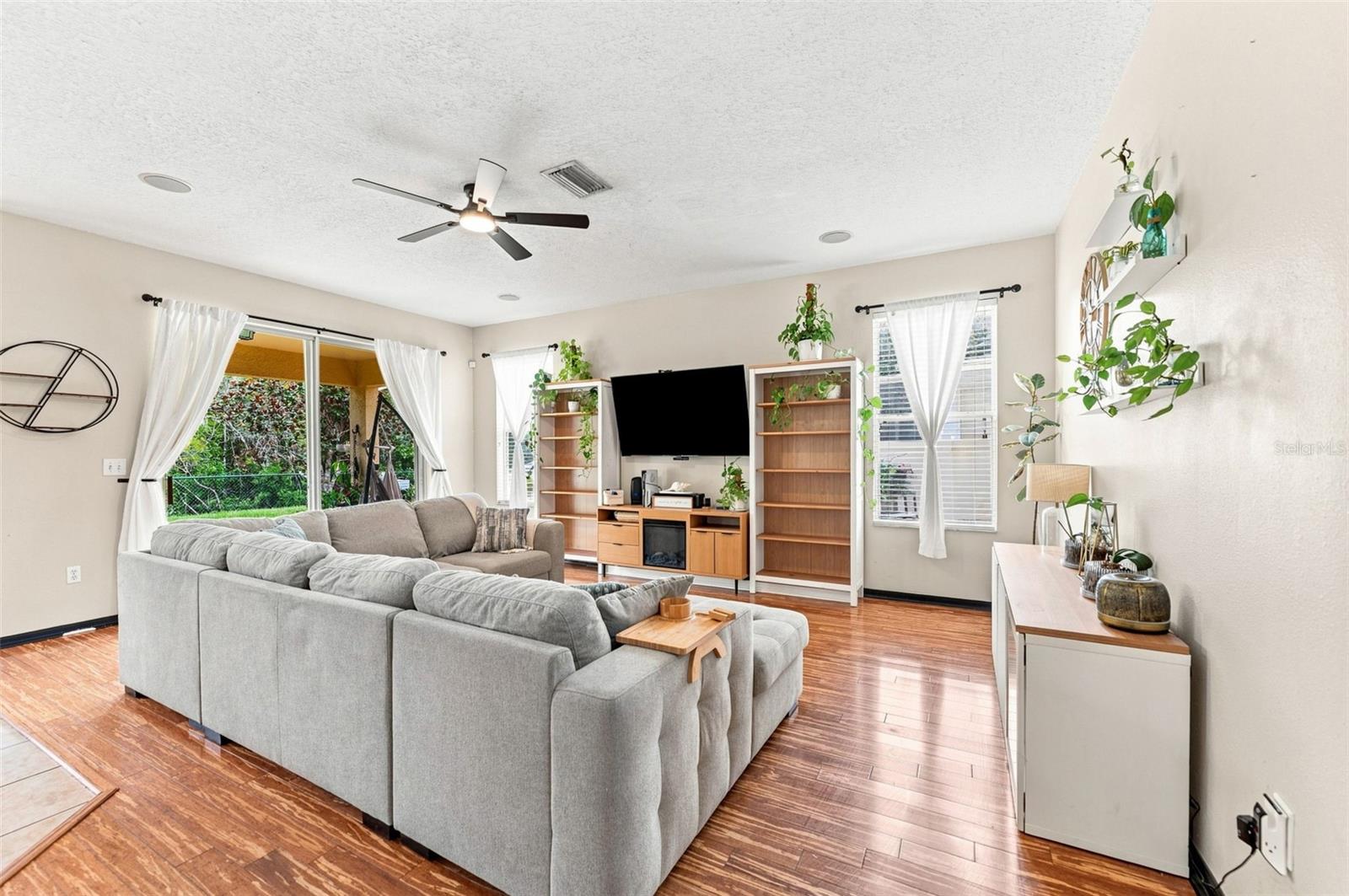 15731 Cedar Elm Ter Property Photo 4