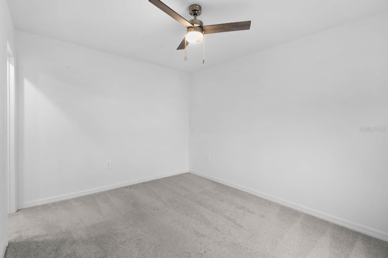 13524 Camelot Ct Property Photo 32