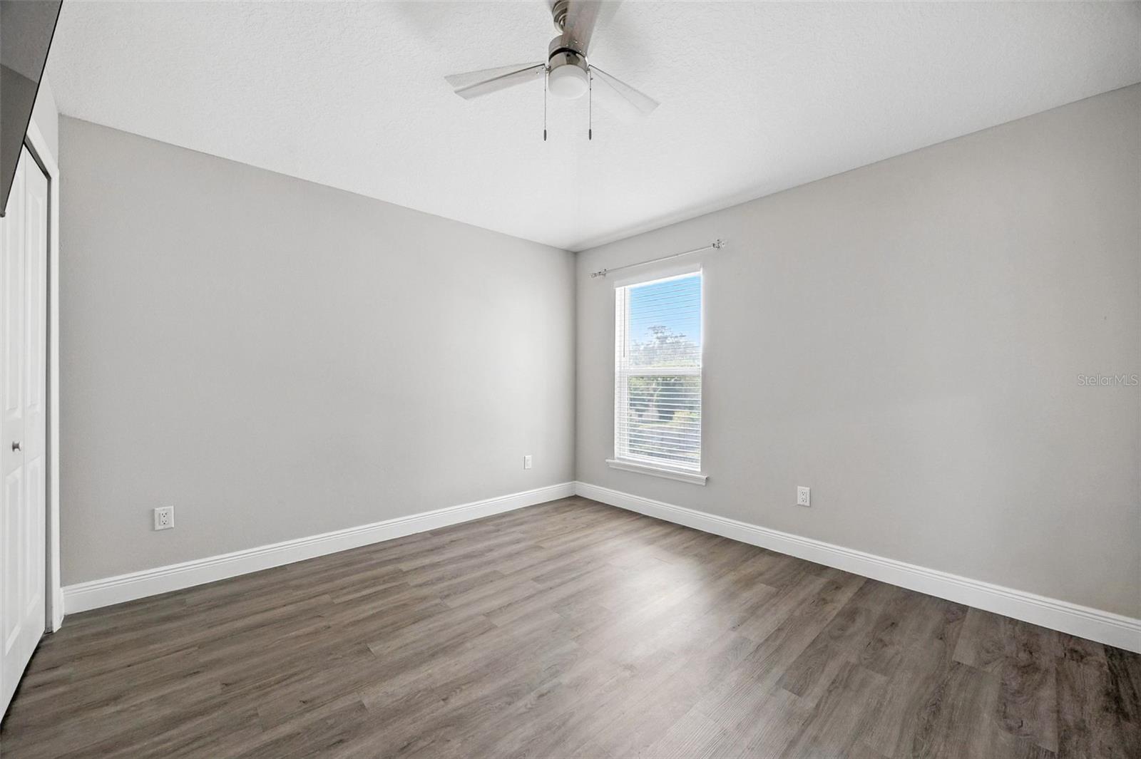 2519 W Hiawatha St Property Photo 15