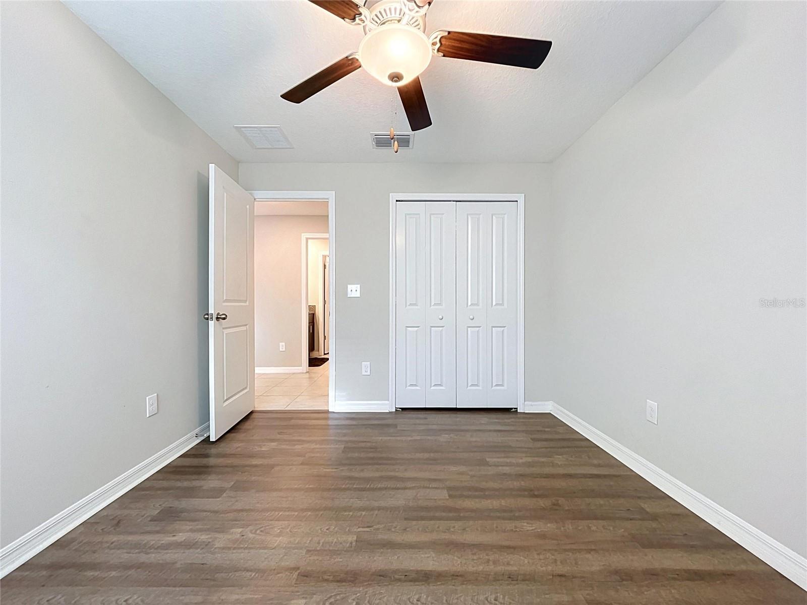 1565 Colding Dr Property Photo 16