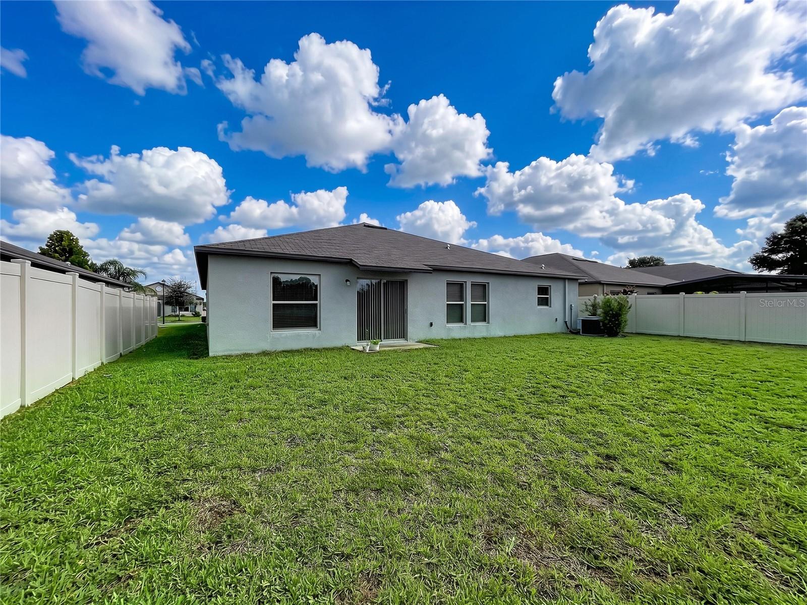 1565 Colding Dr Property Photo 27