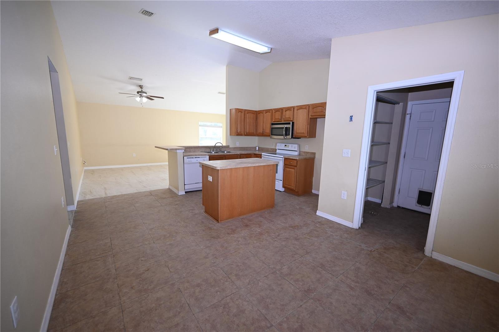 5302 School Rd Property Photo 8