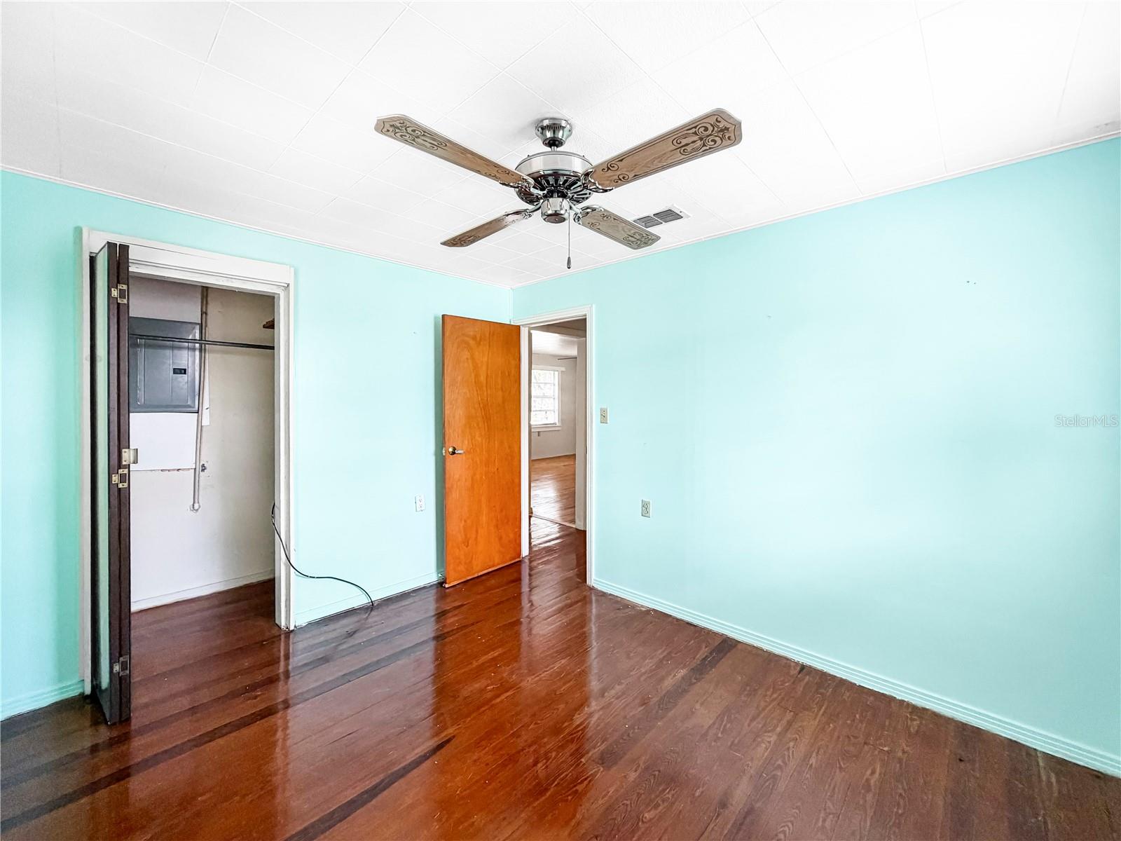 1455 10th St Nw Property Photo 10