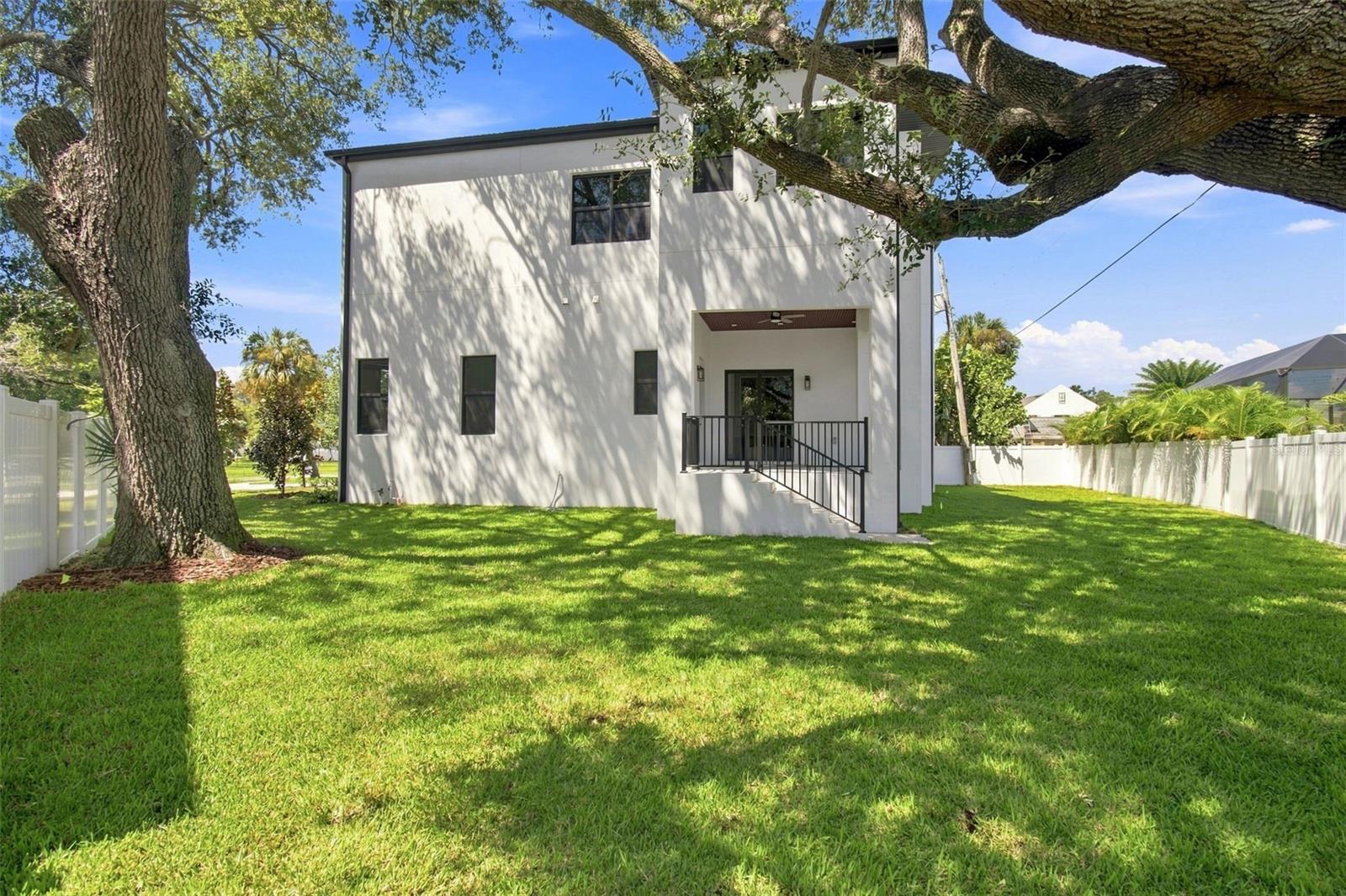 3610 S Renellie Dr Property Photo 80