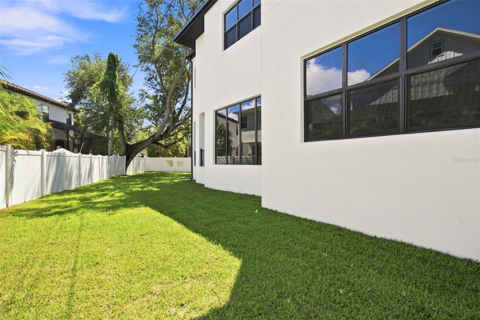 3610 S Renellie Dr Property Photo 83