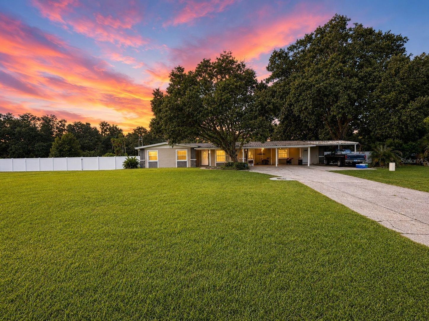 5106 Thonotosassa Rd Property Photo 1