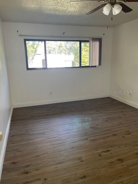 3223 Fox Chase Cir N #203 Property Photo 11