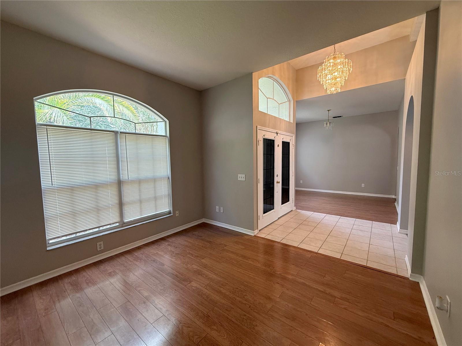 3510 Autumn Glen Dr Property Photo 3