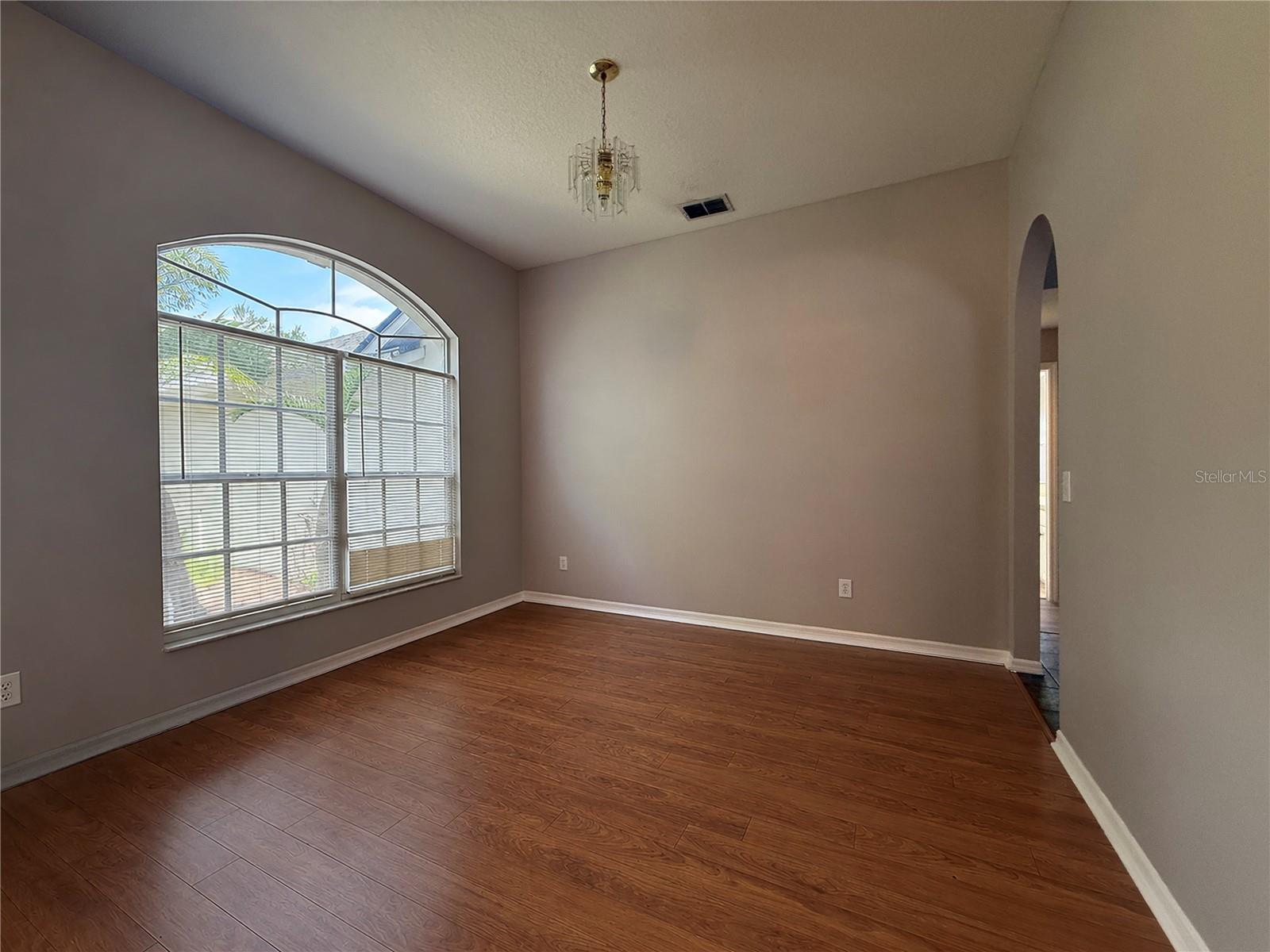 3510 Autumn Glen Dr Property Photo 5