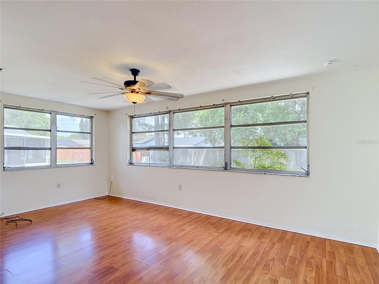 10328 Loquat Dr Property Photo 16